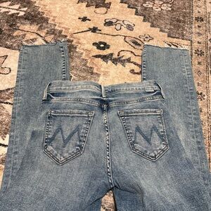 MOTHER “THE RASCAL ANKLE
FRAY”
“Bonfire Lighting”